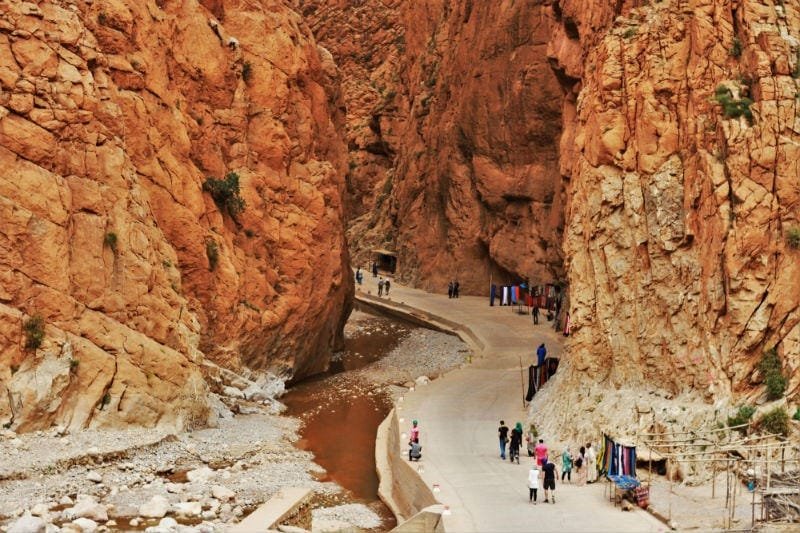 Excursión 3 días desde Ouarzazate al Desierto Merzouga 3 Gragantas todra