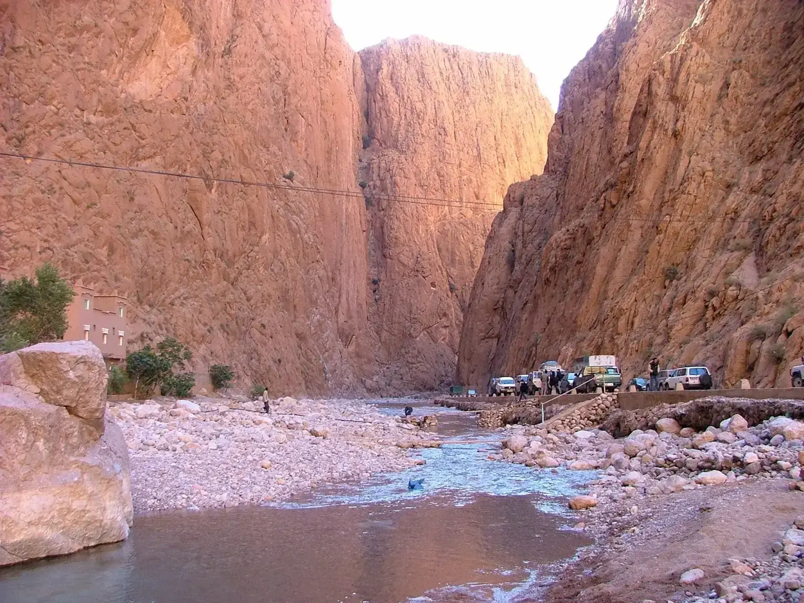 Tour 8 días salida desde Fez al Desierto acabando en Marrakech 4 gorge du todra maroc
