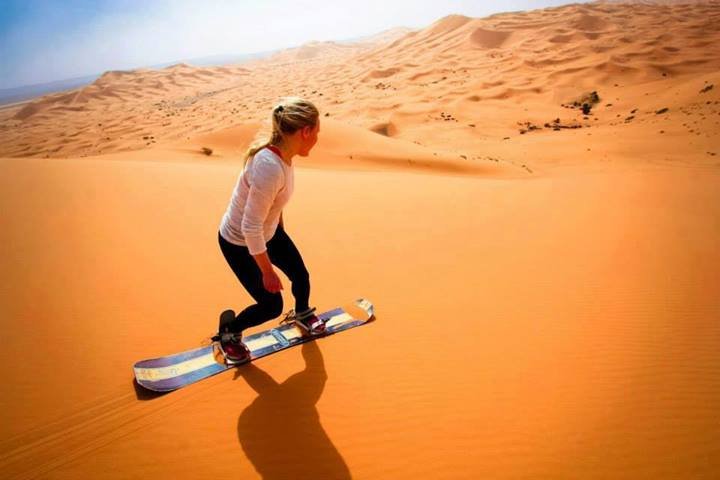 sandboarding en las dunas