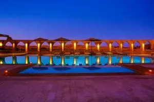 Viajes de Fin de Curso para estudiantes a Marruecos 16 Hotel al pie de las dunas