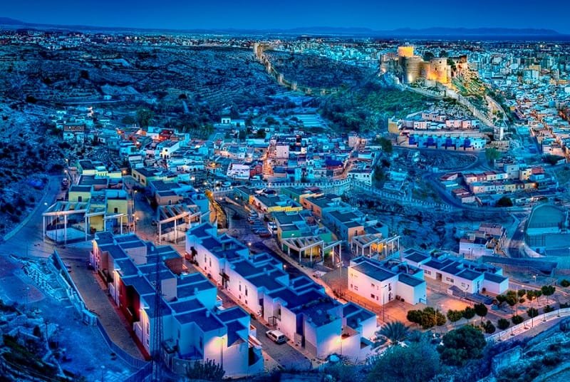 Vista nocturna de Almería