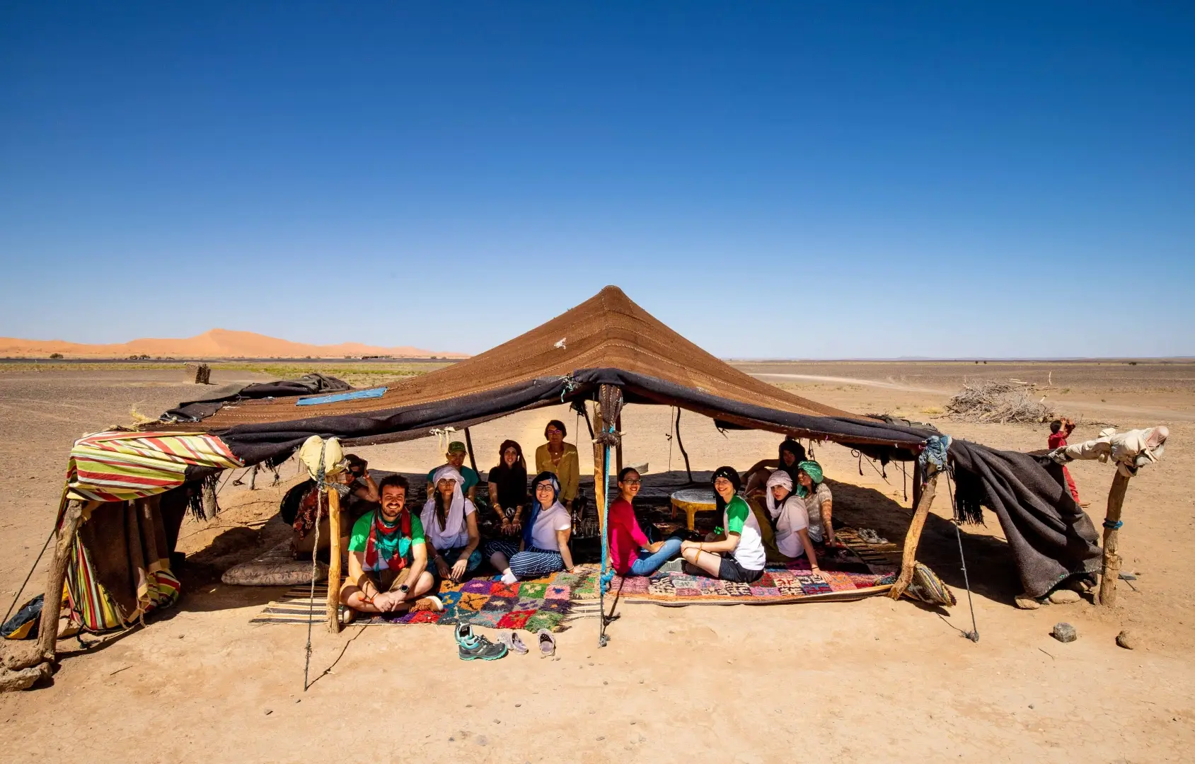 Excursión 4x4 en el desierto de Merzouga (Experiencia completa con almuerzo bereber) 3 Tour 4x4 visitar nomadas Merzouga