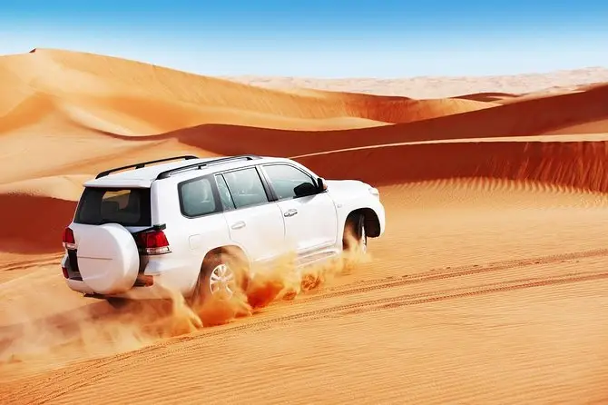 Tour 3 Días desde Errachidia a Fez con 2 Noches en el Desierto de Merzouga 2 Tour 3 Dias desde Errachidia al desierto finalizar en Fez